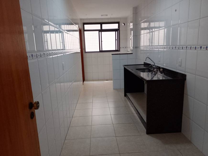 Foto 1 de Apartamento com 2 Quartos para alugar, 84m² em Zumbi, Rio de Janeiro