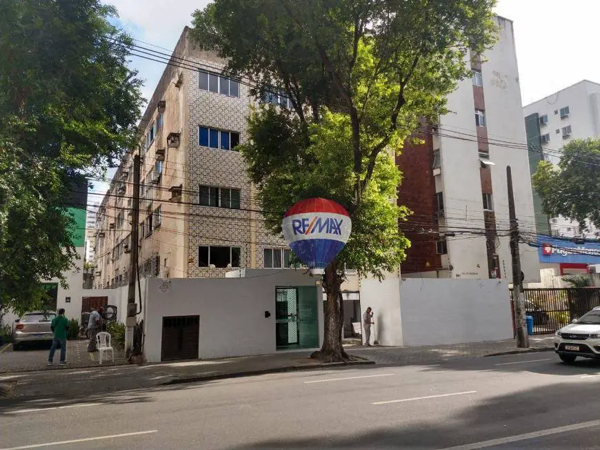 Foto 1 de Apartamento com 3 Quartos para venda ou aluguel, 93m² em Graças, Recife