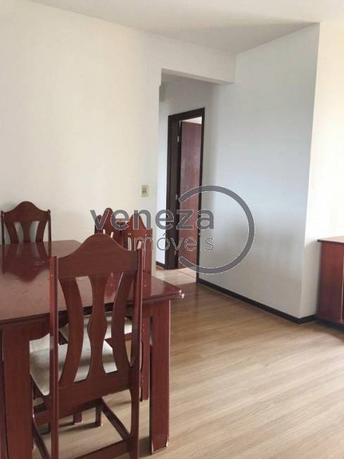 Foto 3 de Apartamento com 3 Quartos para alugar, 73m² em Jardim do Lago, Londrina