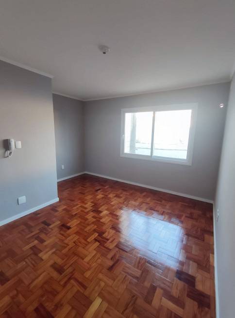 Foto 1 de Apartamento com 3 Quartos para alugar, 45m² em Sarandi, Porto Alegre