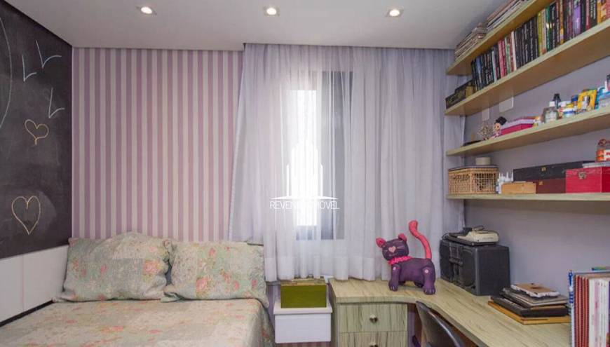 Foto 4 de Apartamento com 4 Quartos à venda, 218m² em Vila Hamburguesa, São Paulo