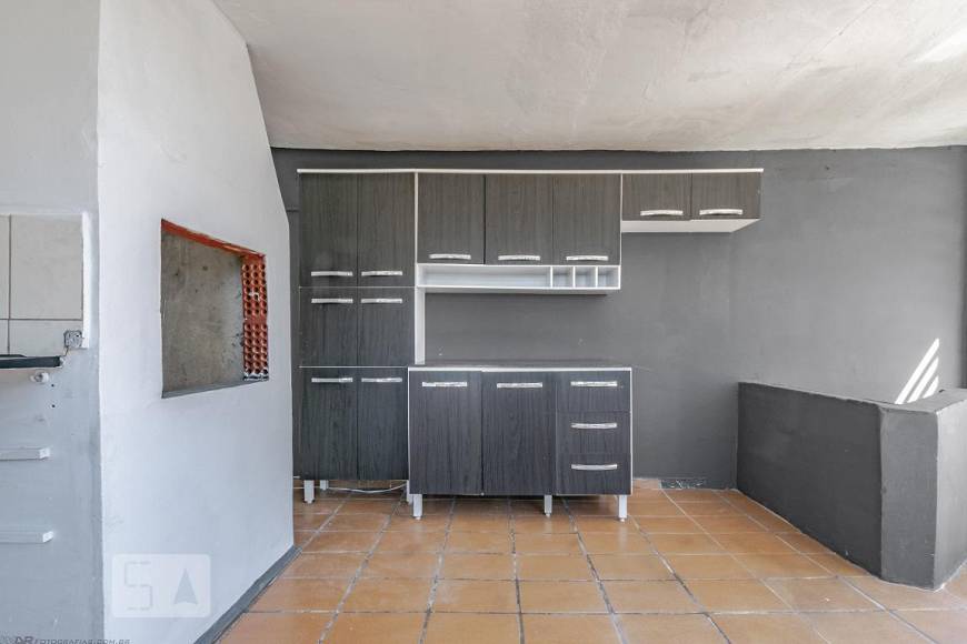 Foto 3 de Casa com 2 Quartos para alugar, 120m² em Barreirinha, Curitiba