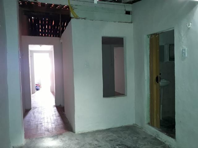 Foto 4 de Casa com 2 Quartos para alugar, 46m² em Centro, Fortaleza