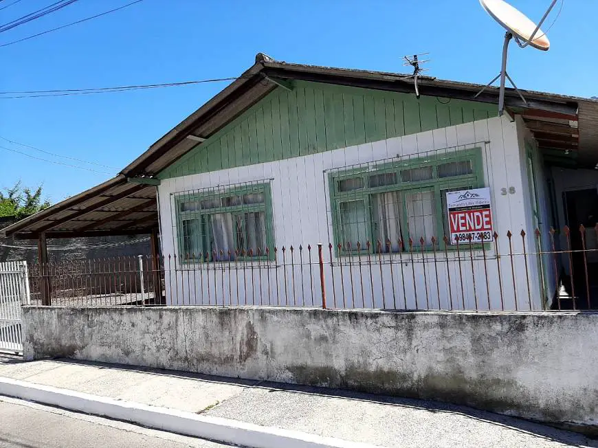 Foto 1 de Casa com 3 Quartos à venda, 10m² em Barra do Rio, Itajaí