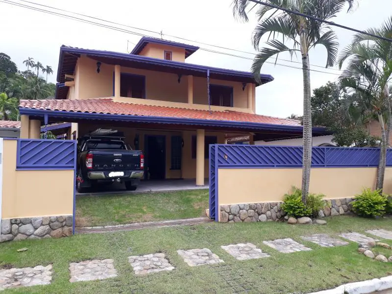 Foto 1 de Sobrado com 4 Quartos para alugar, 480m² em Arrastao, São Sebastião