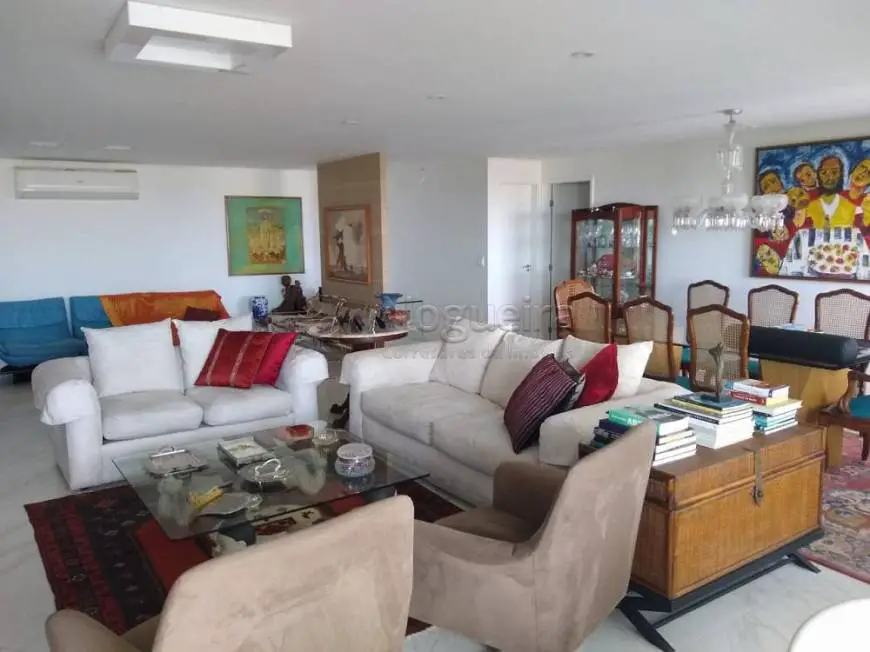 Foto 4 de Apartamento com 3 Quartos à venda, 192m² em Poço, Recife