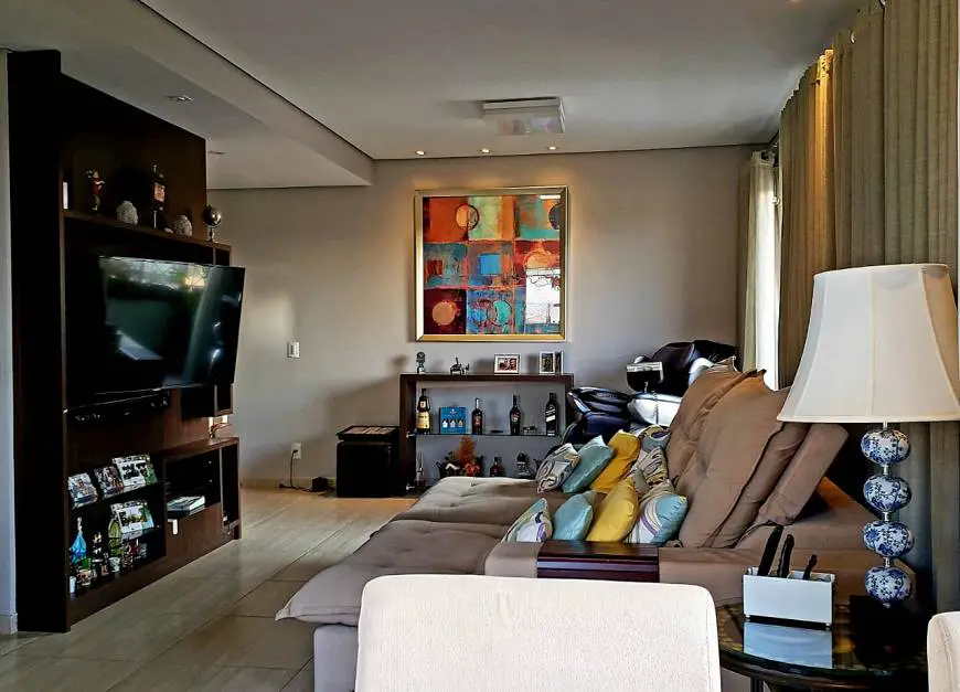 Foto 1 de Apartamento com 4 Quartos à venda, 186m² em Anhangabau, Jundiaí