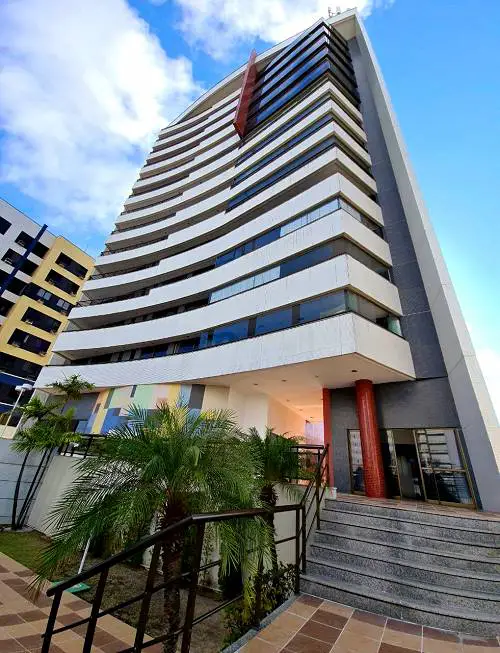 Foto 1 de Apartamento com 4 Quartos à venda, 247m² em Patriolino Ribeiro, Fortaleza