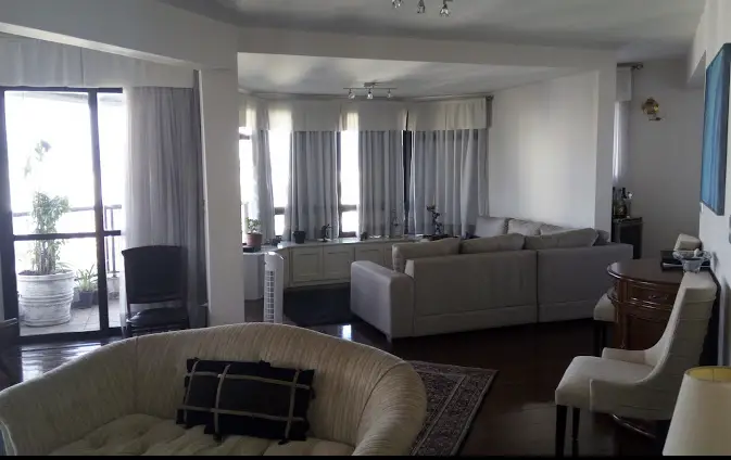 Foto 1 de Apartamento com 4 Quartos à venda, 200m² em Vila Mariana, São Paulo