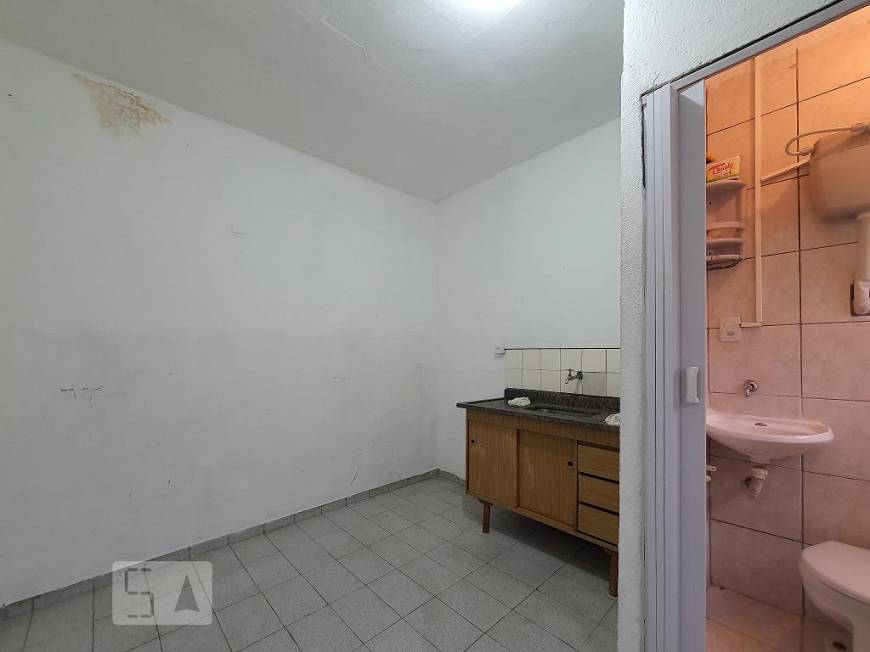 Foto 4 de Casa com 1 Quarto para alugar, 30m² em Vila das Mercês, São Paulo