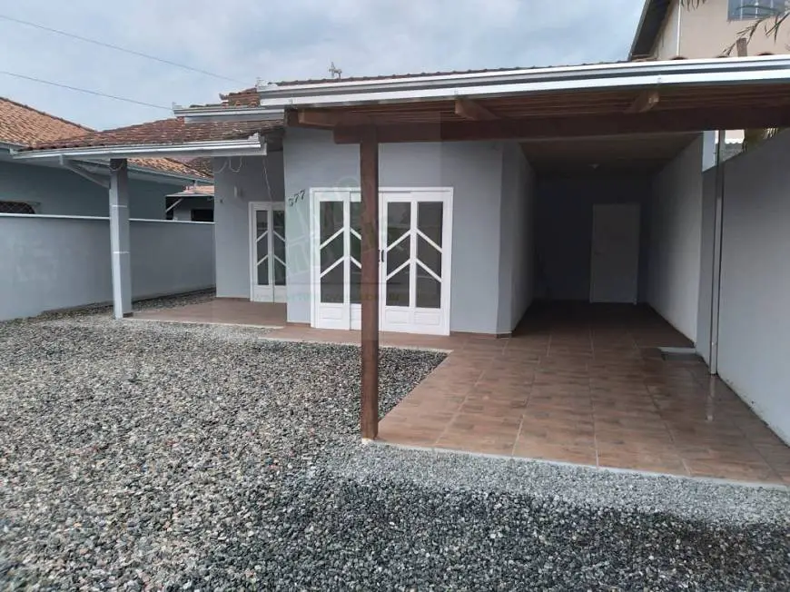 Foto 5 de Casa com 3 Quartos para alugar, 240m² em Itinga, Araquari