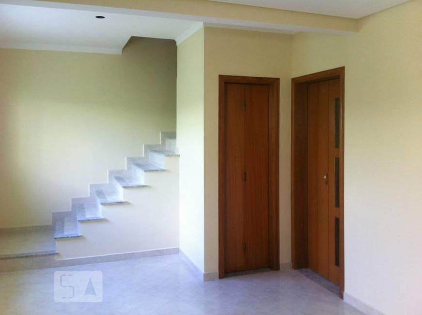 Foto 1 de Casa com 3 Quartos para alugar, 71m² em Piqueri, São Paulo