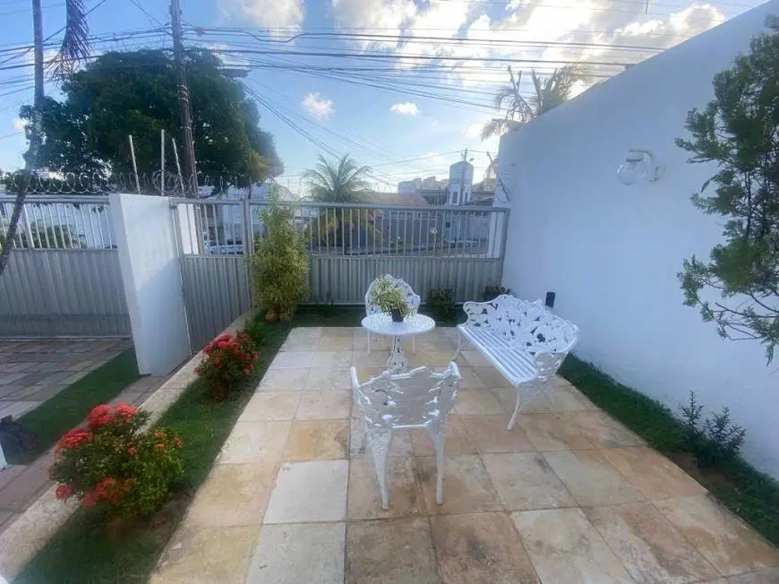 Foto 3 de Casa com 4 Quartos à venda, 400m² em Capim Macio, Natal