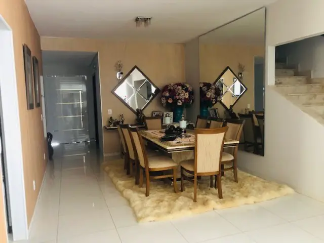 Foto 5 de Casa de Condomínio com 5 Quartos à venda, 420m² em Residencial Paiaguas, Cuiabá
