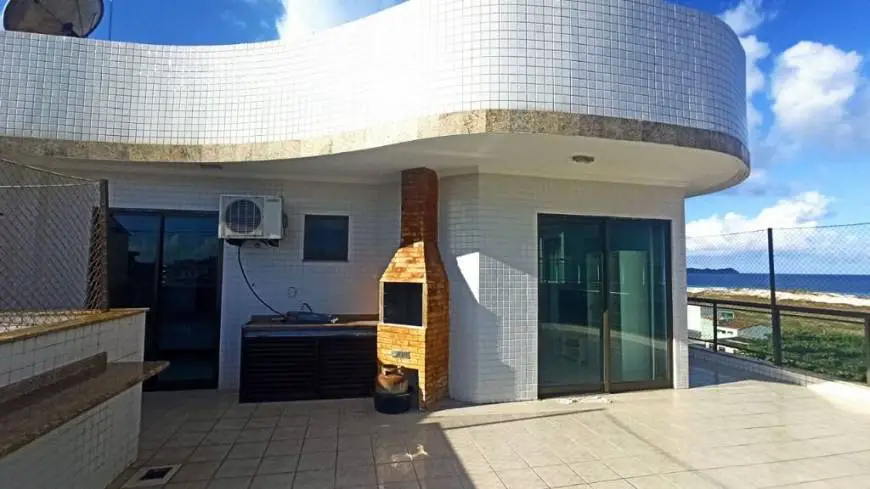 Foto 1 de Cobertura com 4 Quartos à venda, 160m² em Braga, Cabo Frio