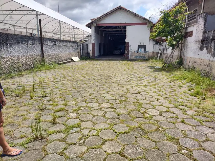Foto 1 de Lote/Terreno à venda, 582m² em Estuario, Santos