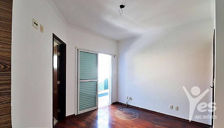Foto 1 de Sobrado com 4 Quartos para alugar, 250m² em Vila Lea, Santo André