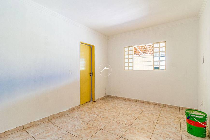 Foto 3 de Sobrado com 8 Quartos à venda, 250m² em Taguatinga Norte, Brasília