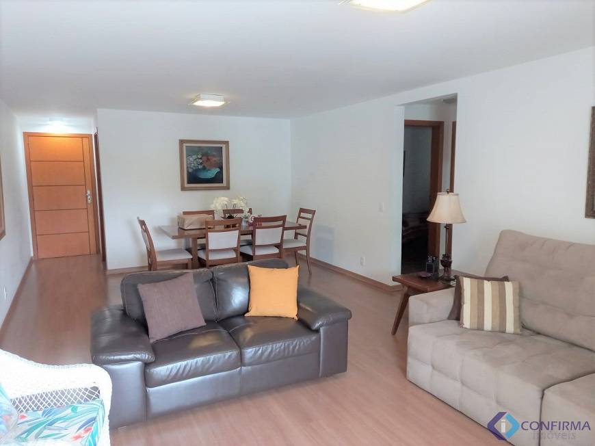 Foto 3 de Apartamento com 2 Quartos à venda, 117m² em Alto, Teresópolis