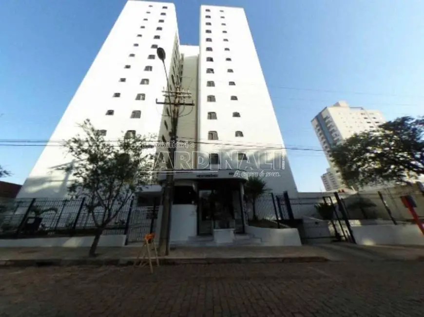 Foto 1 de Apartamento com 2 Quartos para alugar, 90m² em Centro, Araraquara