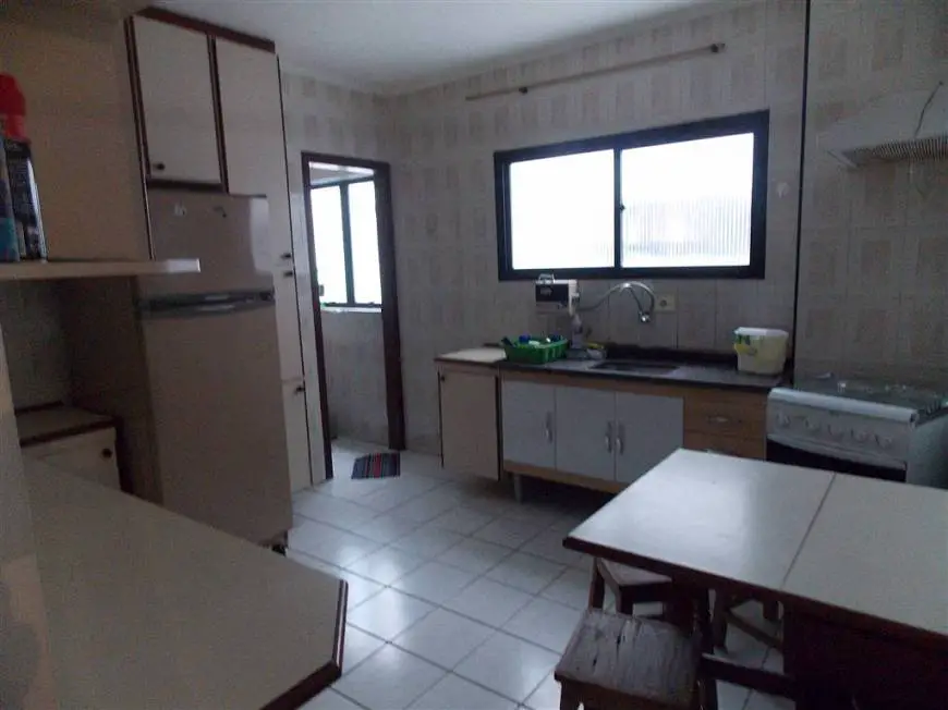 Foto 5 de Apartamento com 3 Quartos para alugar, 110m² em Cidade Ocian, Praia Grande