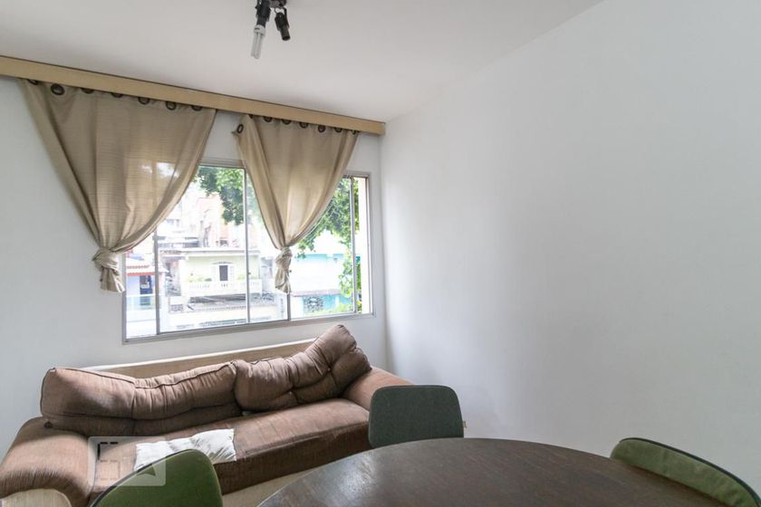 Foto 2 de Apartamento com 3 Quartos para alugar, 70m² em Jardim Ester Yolanda, São Paulo