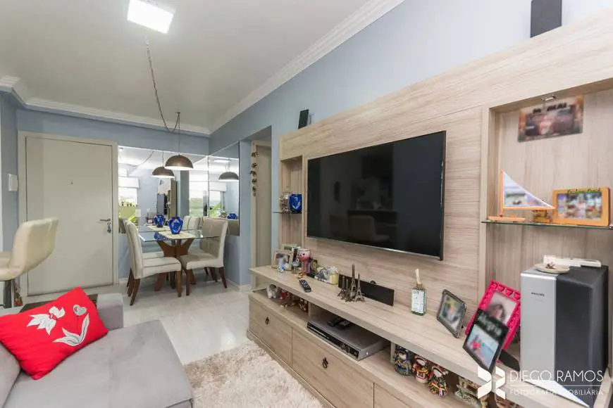 Foto 2 de Apartamento com 3 Quartos à venda, 68m² em Jardim Itú Sabará, Porto Alegre