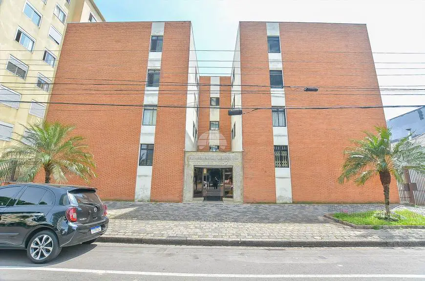 Foto 2 de Apartamento com 3 Quartos à venda, 83m² em Mercês, Curitiba