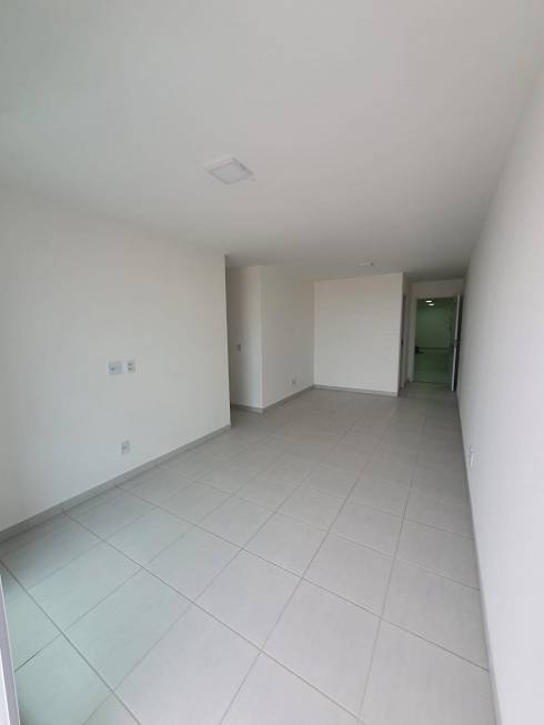 Foto 3 de Apartamento com 3 Quartos para alugar, 94m² em Presidente Kennedy, Fortaleza