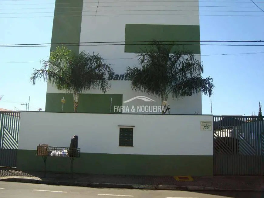 Foto 1 de Apartamento com 3 Quartos para alugar, 81m² em Santana, Rio Claro
