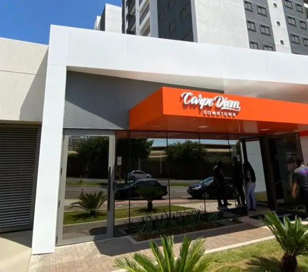 Foto 1 de Apartamento com 3 Quartos à venda, 64m² em Vila Santa Terezinha, Londrina