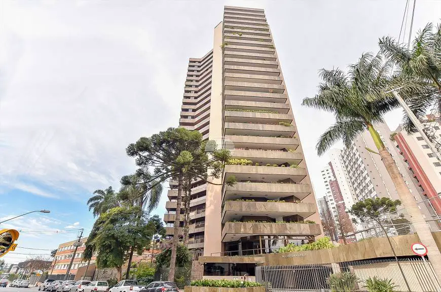 Foto 1 de Apartamento com 4 Quartos à venda, 558m² em Cabral, Curitiba
