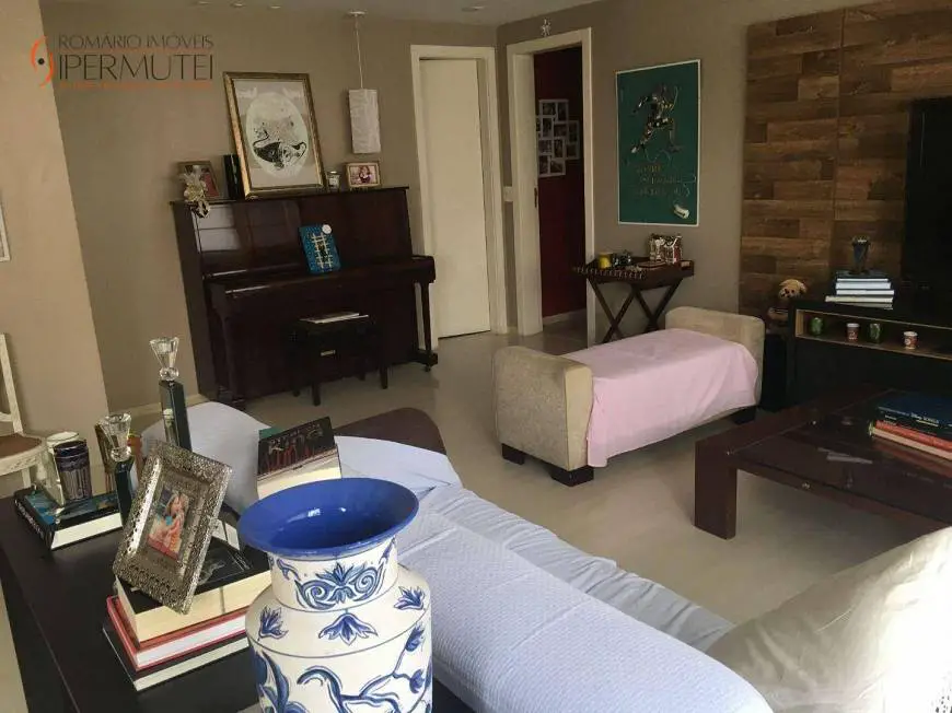 Foto 3 de Apartamento com 4 Quartos à venda, 159m² em Vila Cordeiro, São Paulo