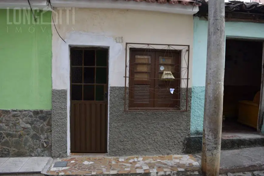 Foto 4 de Casa com 2 Quartos à venda, 90m² em Tejuco, São João Del Rei