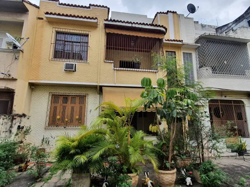 Foto 1 de Casa com 2 Quartos para alugar, 78m² em Vila Isabel, Rio de Janeiro