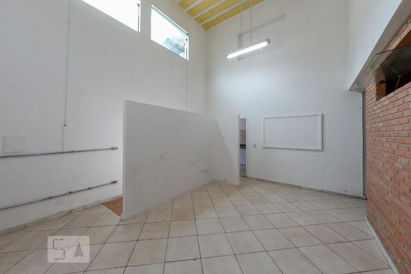 Foto 1 de Casa com 3 Quartos para alugar, 80m² em Caiçaras, Belo Horizonte