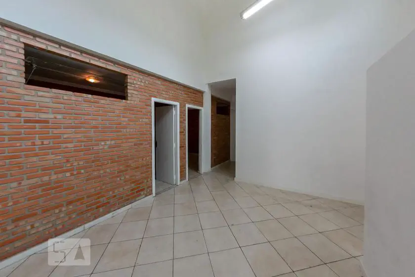 Foto 3 de Casa com 3 Quartos para alugar, 80m² em Caiçaras, Belo Horizonte