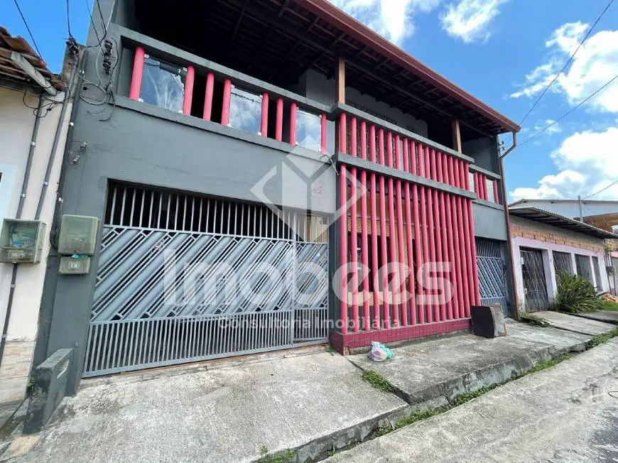 Foto 2 de Casa com 4 Quartos à venda, 300m² em Coqueiro, Ananindeua