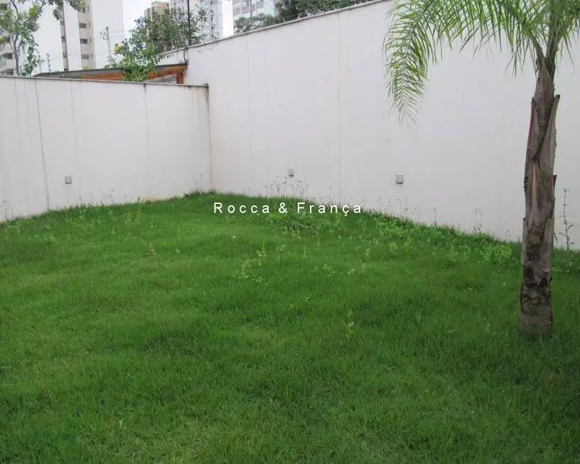 Foto 4 de Casa de Condomínio com 4 Quartos para alugar, 371m² em Campo Belo, São Paulo