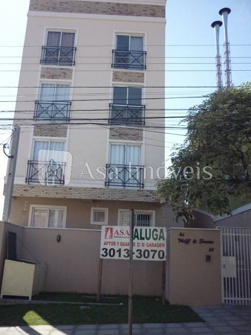 Foto 1 de Apartamento com 1 Quarto para alugar, 50m² em Ahú, Curitiba