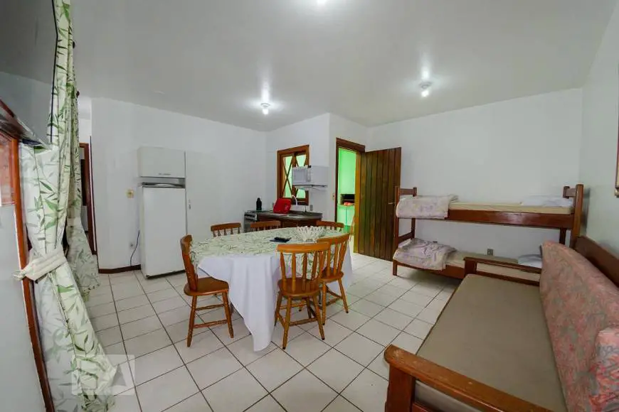 Foto 1 de Apartamento com 1 Quarto para alugar, 48m² em Ingleses do Rio Vermelho, Florianópolis