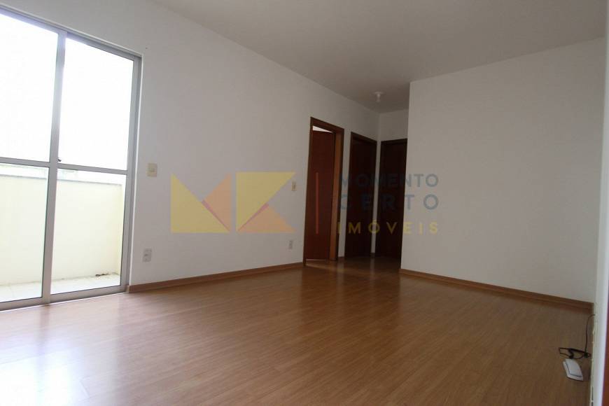 Foto 2 de Apartamento com 2 Quartos para alugar, 56m² em Boa Vista, Blumenau