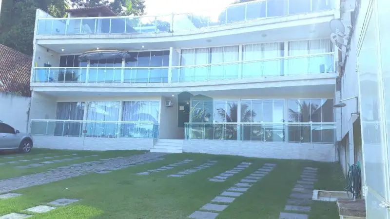 Foto 1 de Apartamento com 2 Quartos à venda, 100m² em Garatucaia, Angra dos Reis