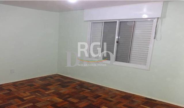 Foto 4 de Apartamento com 3 Quartos à venda, 70m² em Humaitá, Porto Alegre