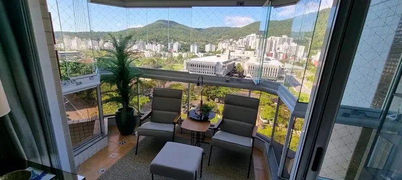 Foto 1 de Apartamento com 3 Quartos à venda, 120m² em Parque São Jorge, Florianópolis