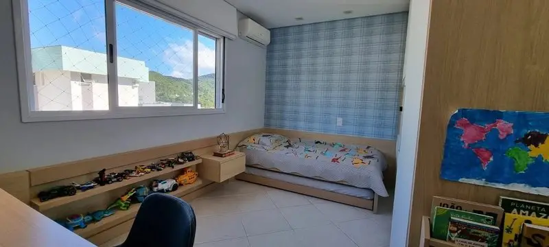 Foto 3 de Apartamento com 3 Quartos à venda, 120m² em Parque São Jorge, Florianópolis