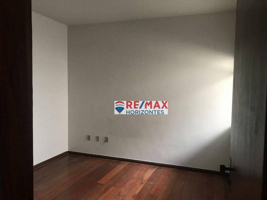 Foto 4 de Apartamento com 4 Quartos à venda, 117m² em Centro, Pará de Minas