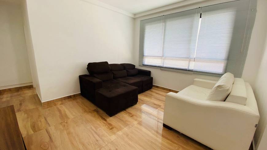 Foto 3 de Apartamento com 1 Quarto à venda, 57m² em Agronômica, Florianópolis
