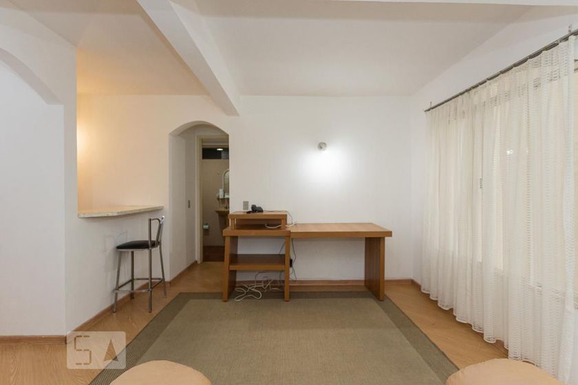Foto 4 de Apartamento com 1 Quarto para alugar, 40m² em Bigorrilho, Curitiba