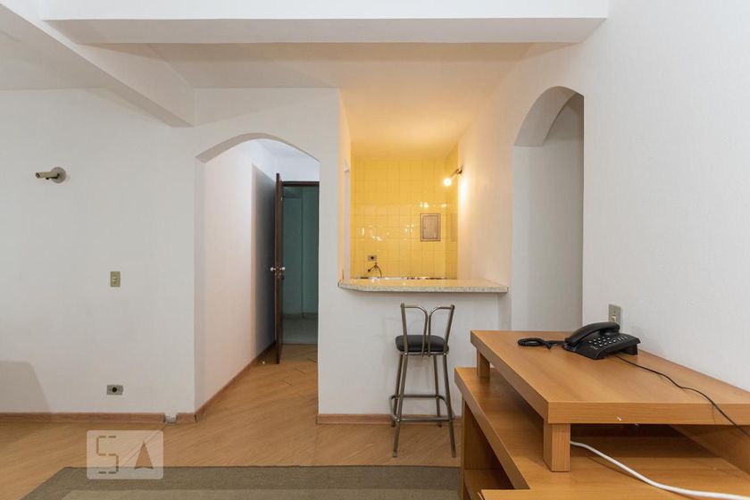 Foto 5 de Apartamento com 1 Quarto para alugar, 40m² em Bigorrilho, Curitiba